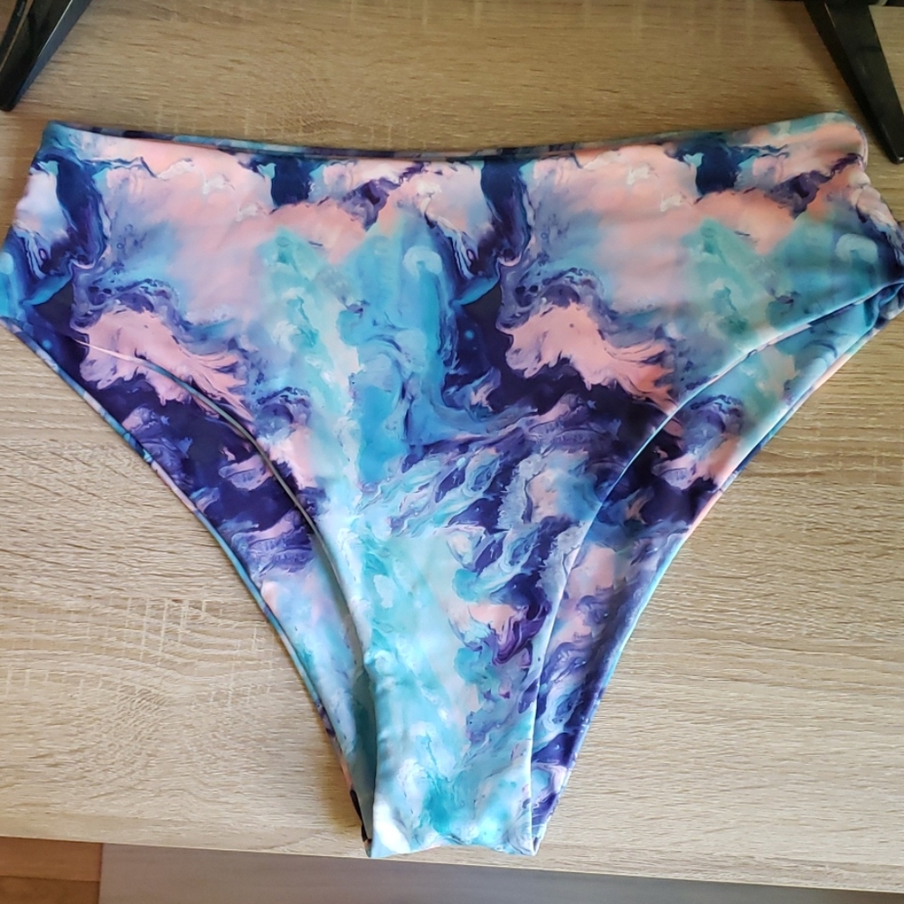 Bathing suit bottoms